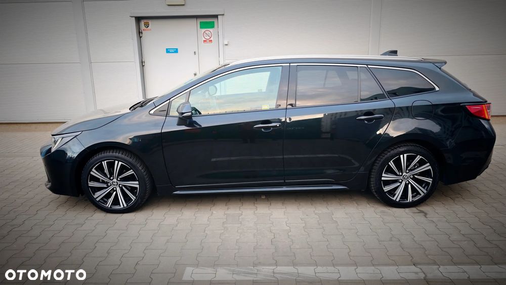 Toyota Corolla 1.8 Hybrid Comfort - 21