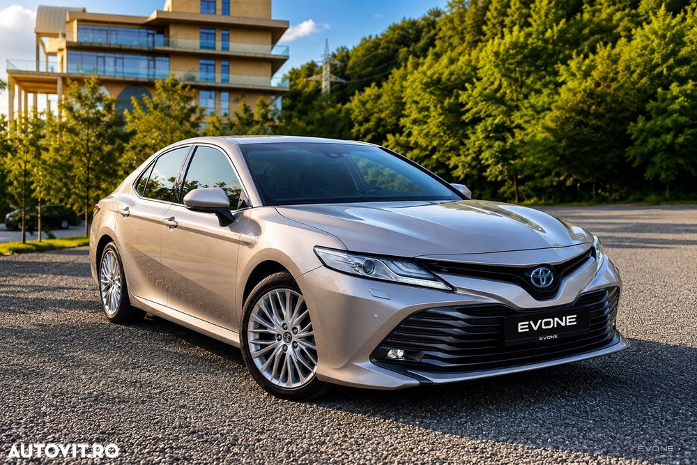 Toyota Camry 2.5 Business - 1