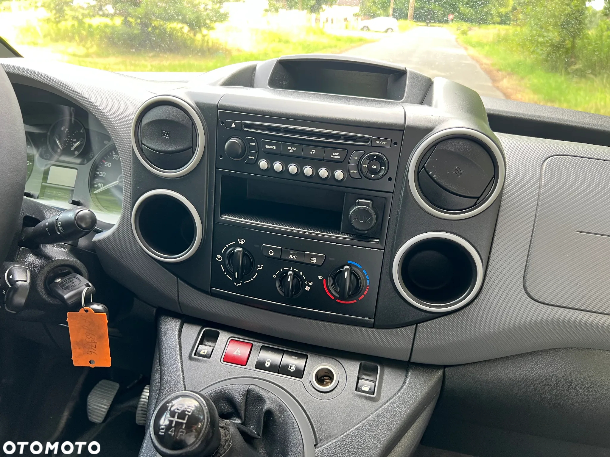 Citroën BERLINGO - 14
