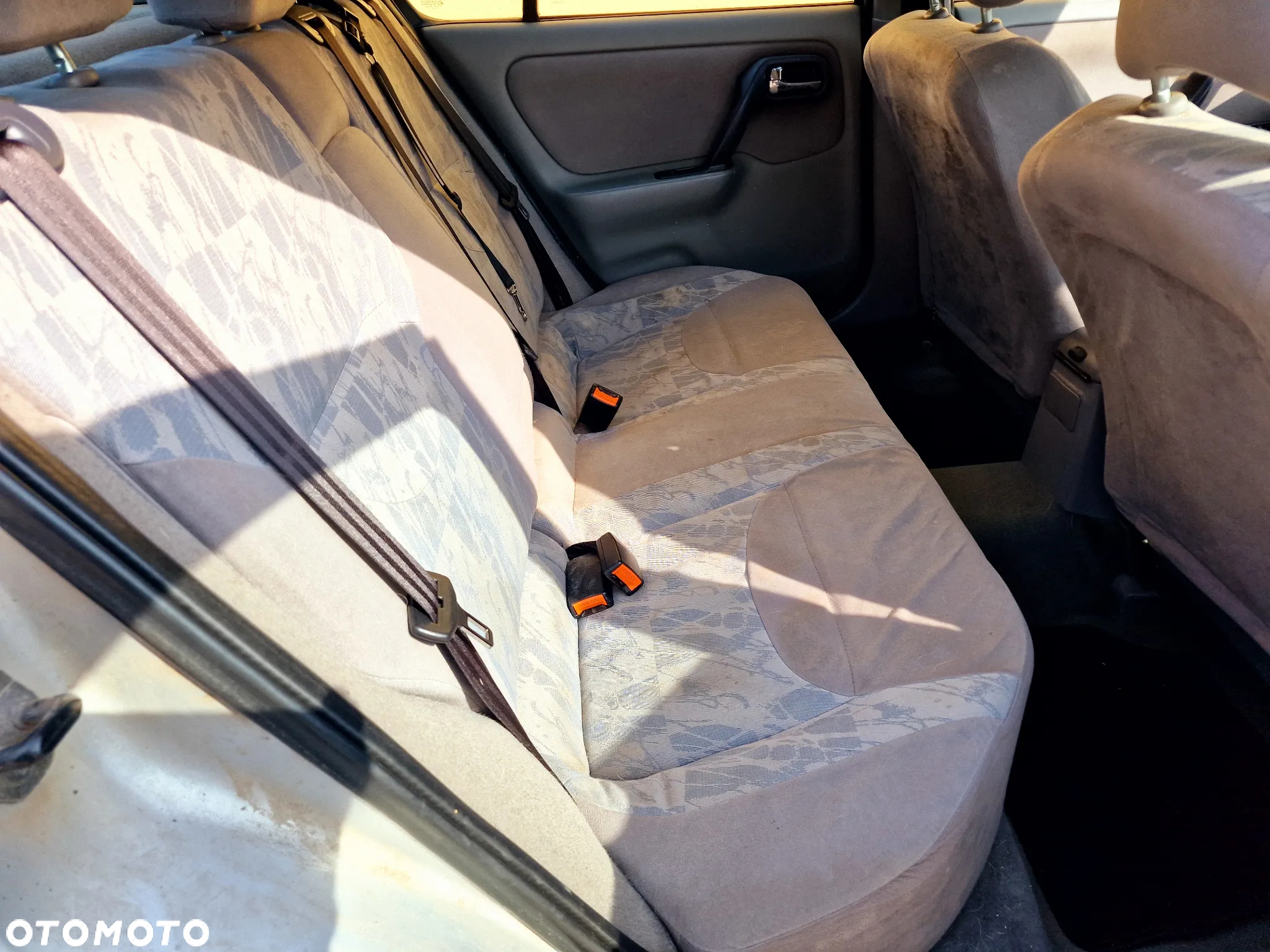 Nissan Primera 1.8 Comfort High - 10