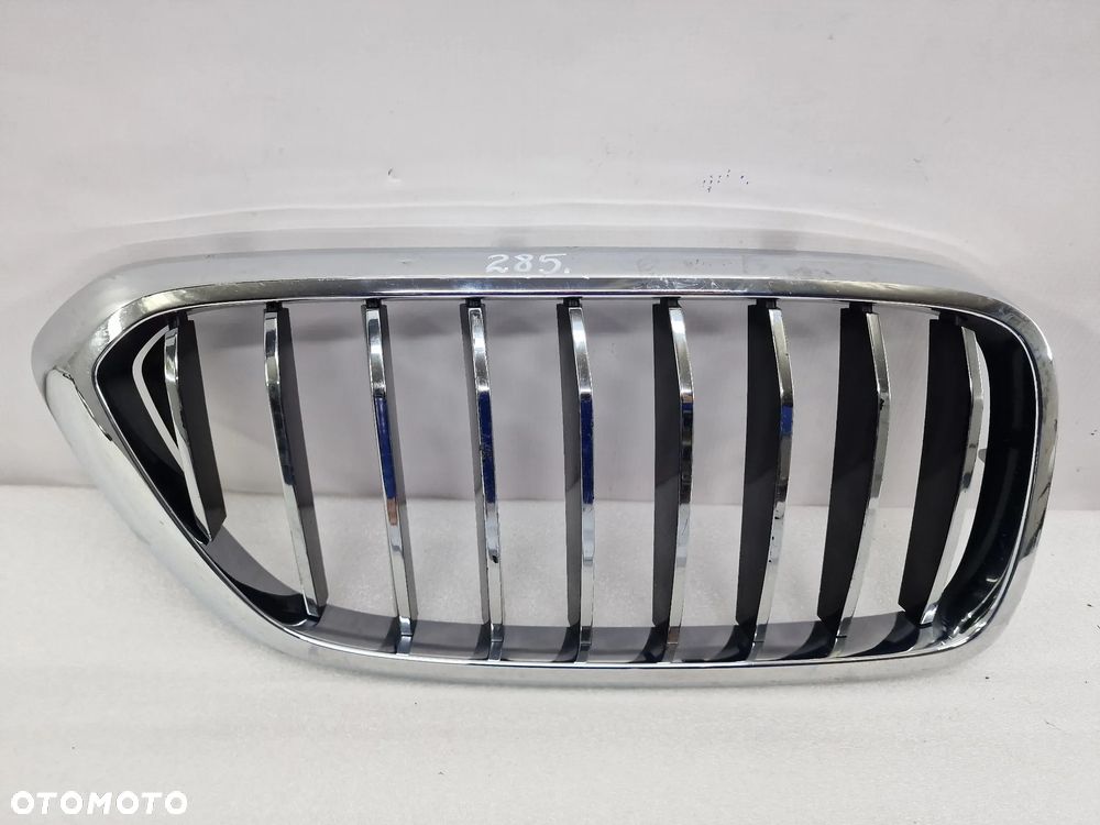 BMW 6 G32 / G32 GT / G32 G-T 16- PRAWA NERKA / ATRAPA / GRILL PRZEDNI PRZÓD , NR 51137412422 / 7412422 / 51137415216 / 7415216 , NR AUKCJI GL285 - 1