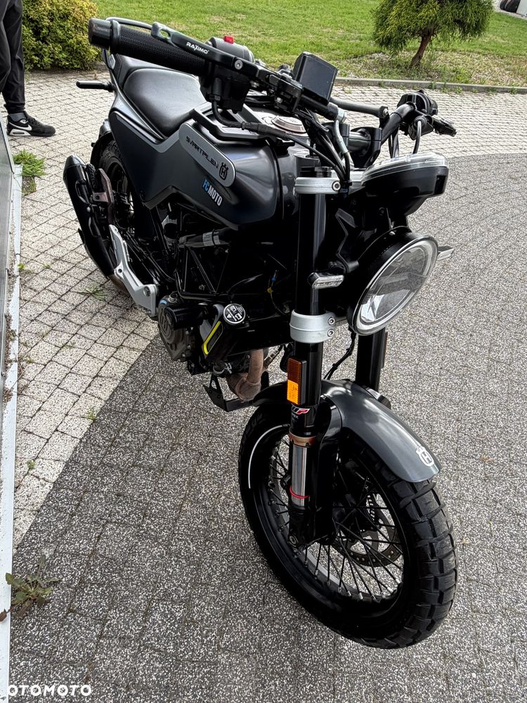 Husqvarna Svartpilen - 17
