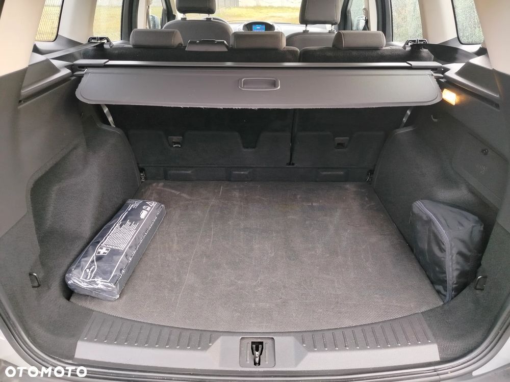 Ford Kuga 2.0 TDCi 4x4 Trend - 15