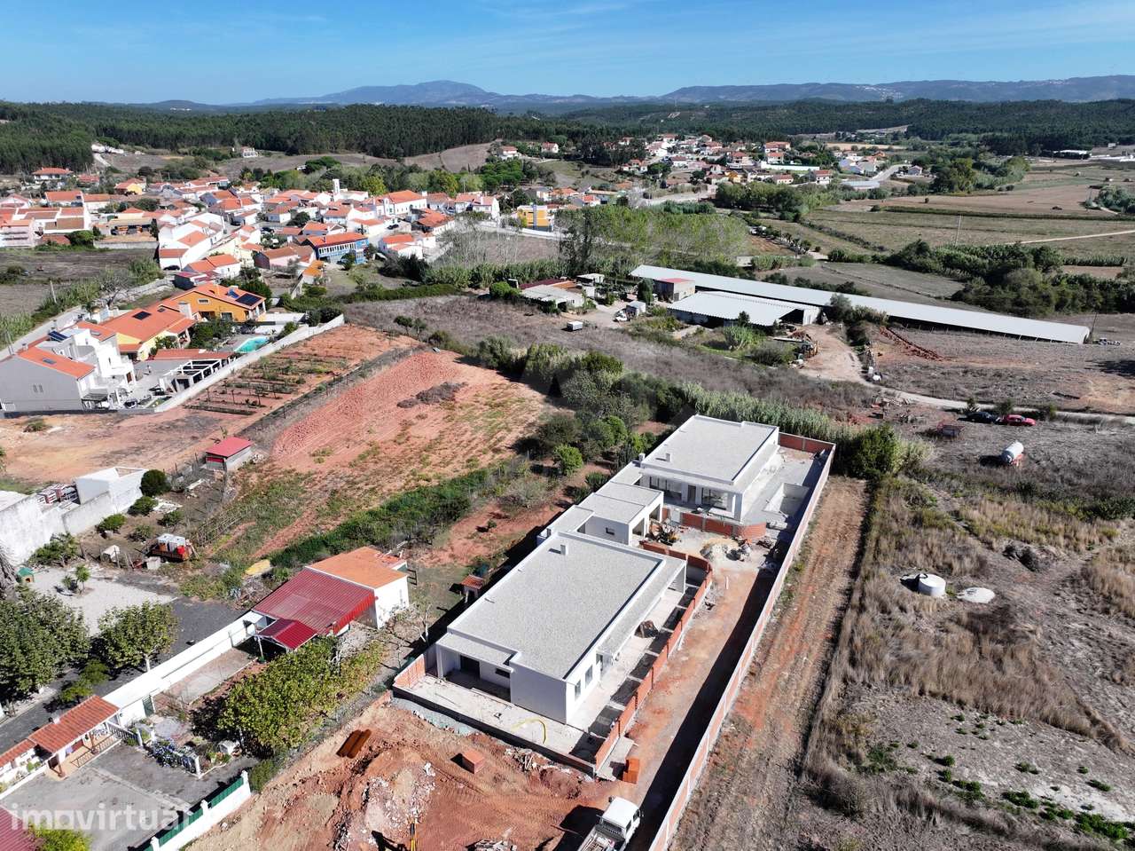 Moradia T4 à venda em Ramalhal, Torres Vedras — foto 2