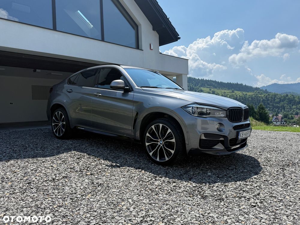 BMW X6M - 1