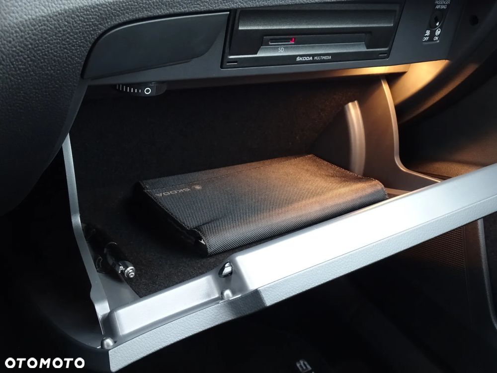 Skoda Superb 1.5 TSI ACT Ambition - 10