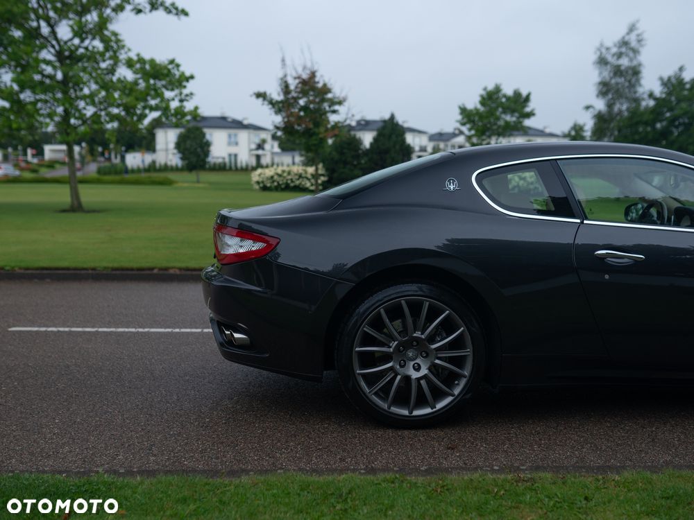 Maserati GranTurismo S - 7