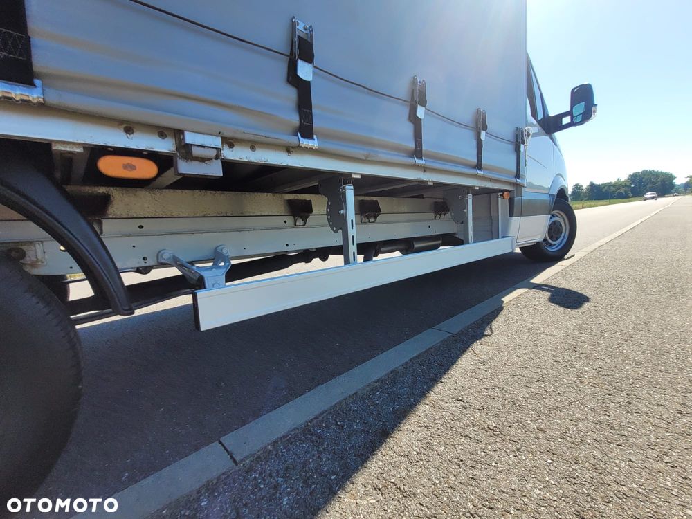 Mercedes-Benz Sprinter - 15
