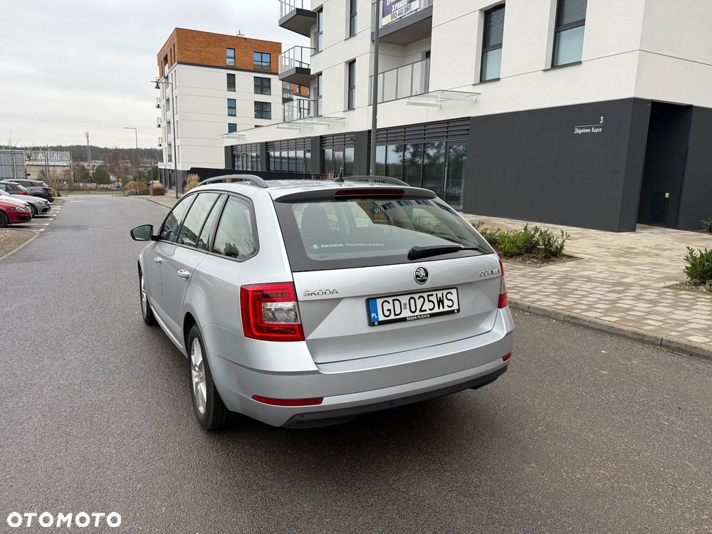 Skoda Octavia 1.5 TSI ACT Ambition - 10