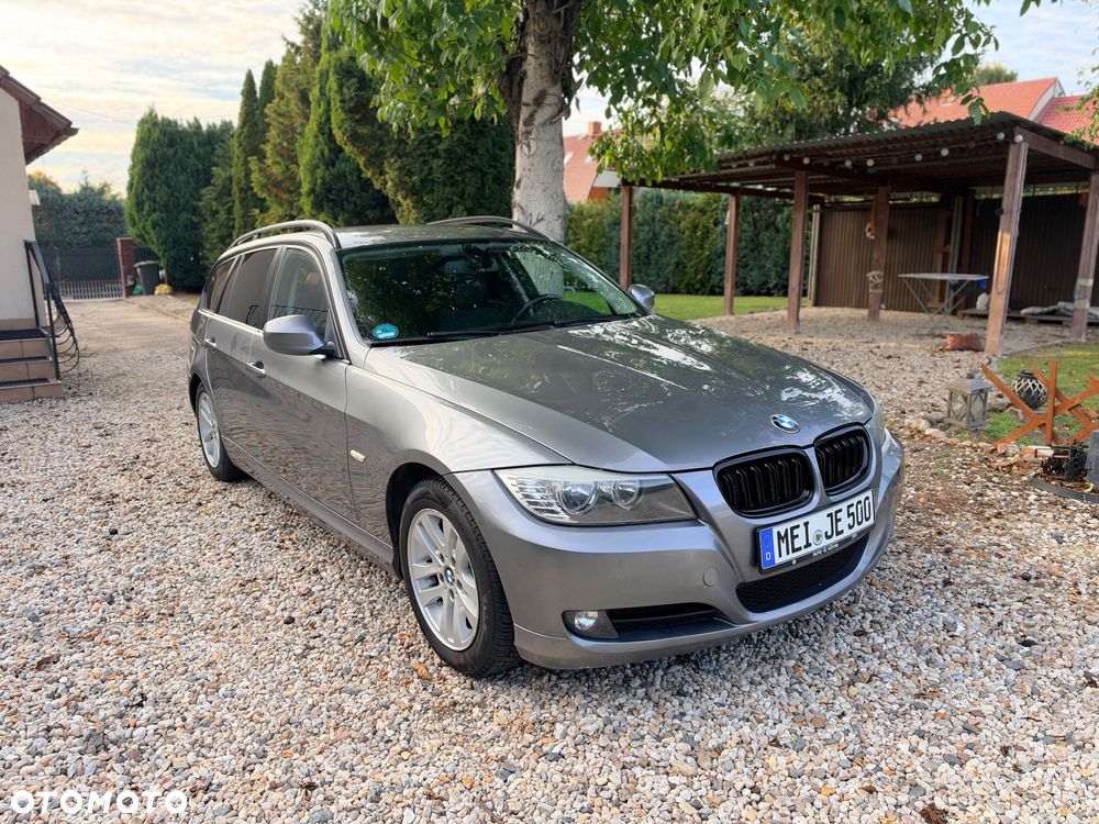 BMW Seria 3 - 1