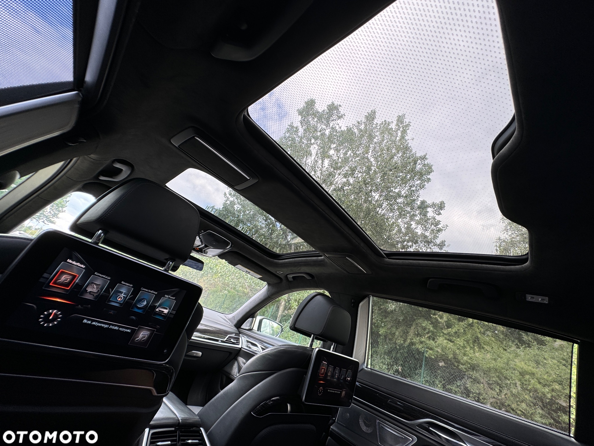 BMW Seria 7 750Li - 31