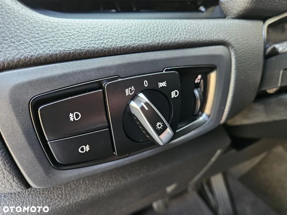 BMW Seria 2 - 34