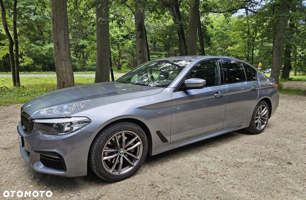 BMW Seria 5 518d M Sport - 1