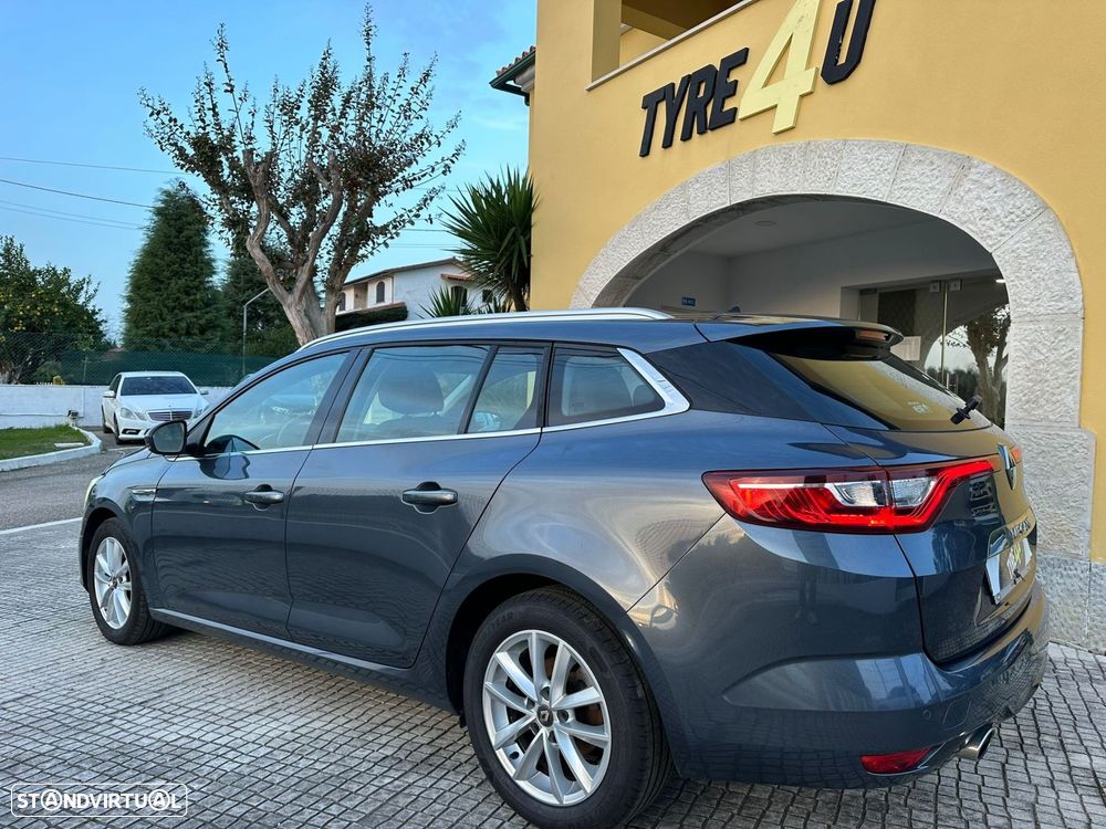 Renault Mégane Sport Tourer 1.5 dCi Limited - 4
