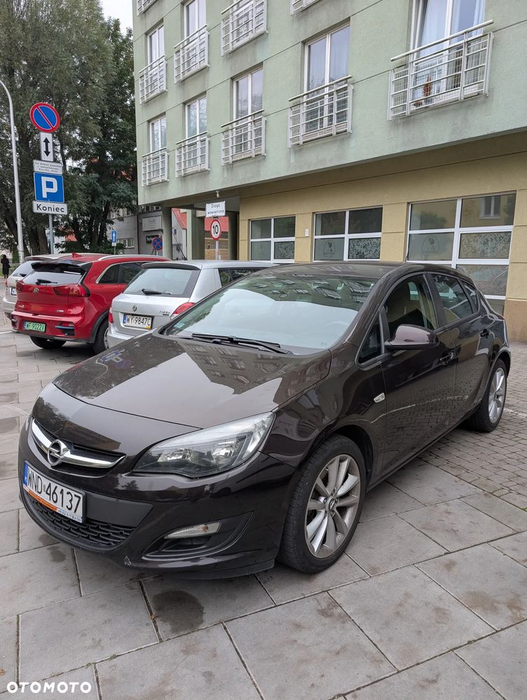 Opel Astra 1.6 CDTI Enjoy - 2