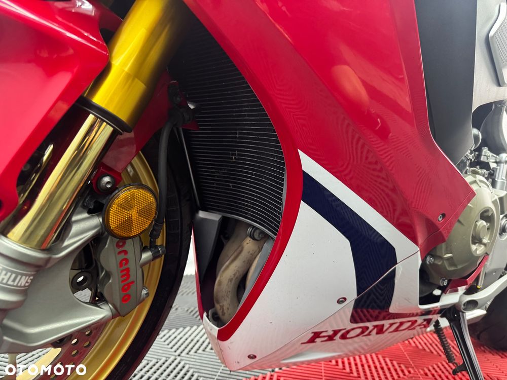 Honda CBR - 21