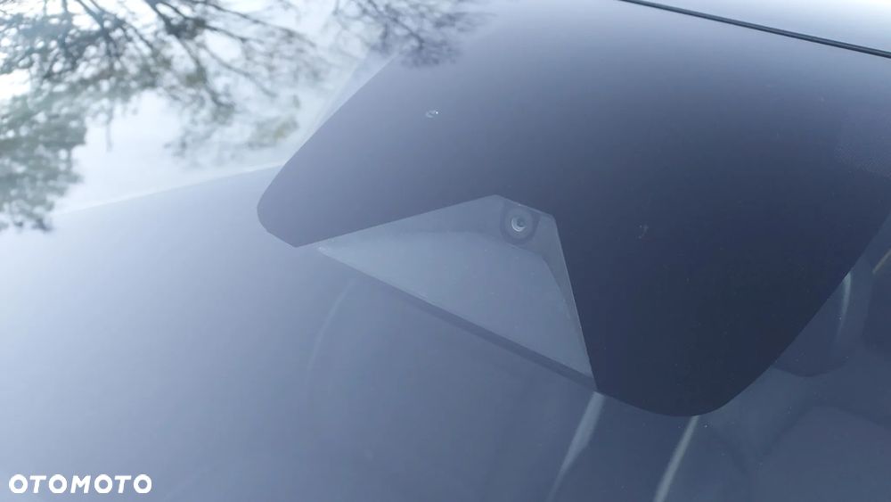 Renault Captur E-TECH PLUG-in 160 INTENS - 23