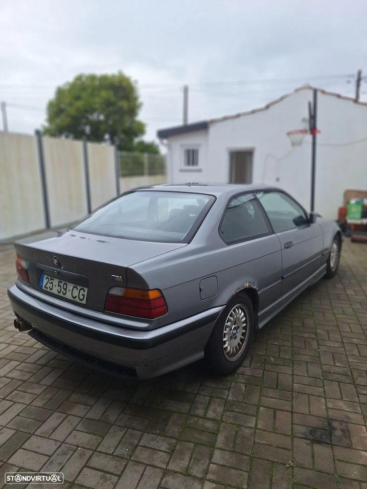 BMW 318 iS Coupé - 5