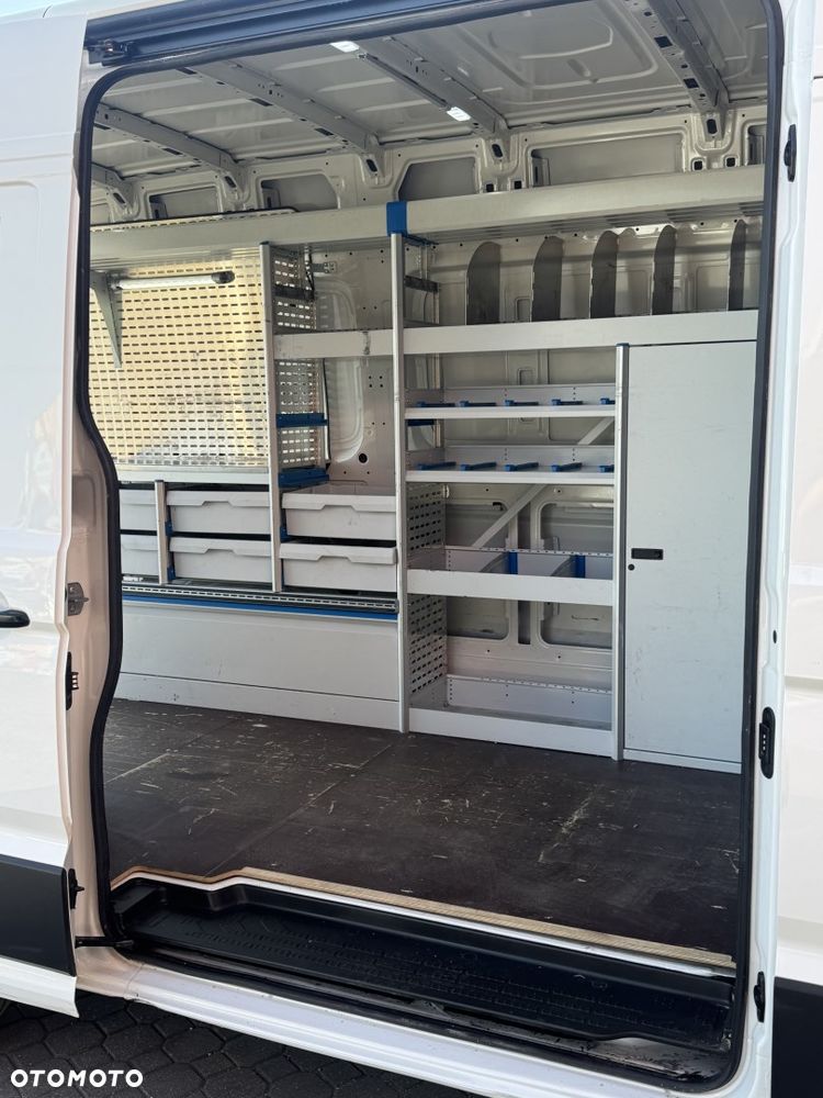 Volkswagen CRAFTER - 13