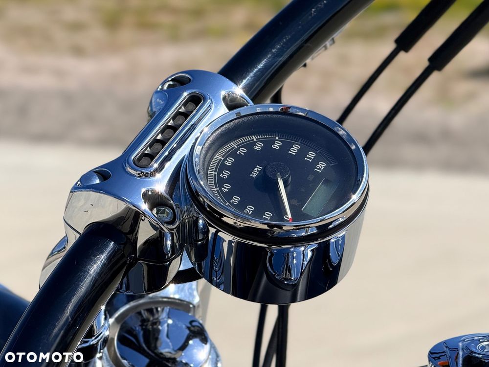 Harley-Davidson FXSB Breakout - 37