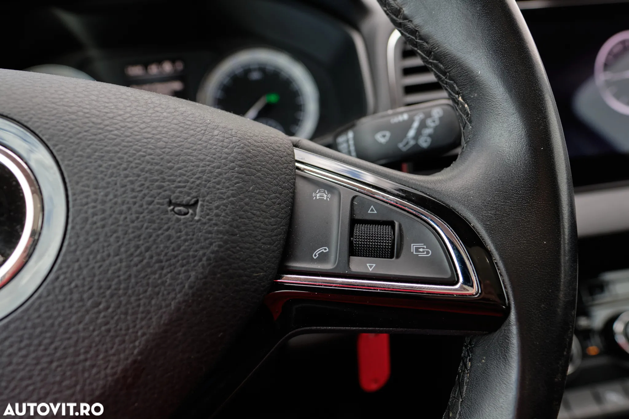 Skoda Karoq 1.5 TSI DSG Selection - 12