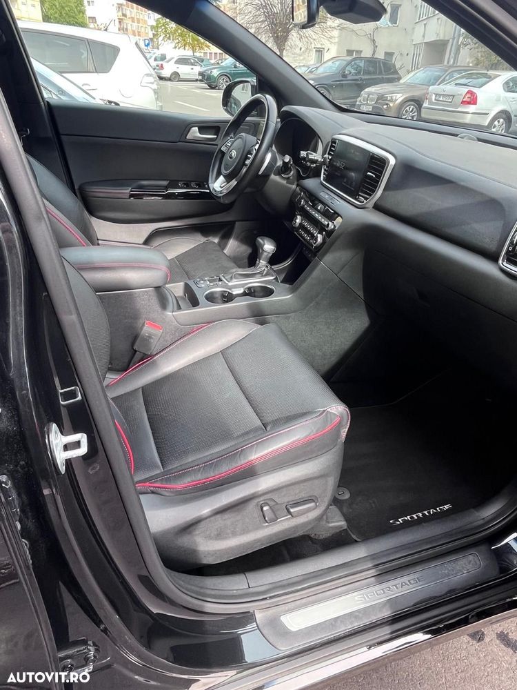 Kia Sportage 1.6 T-GDI 7DCT 4x4 GT Line - 9