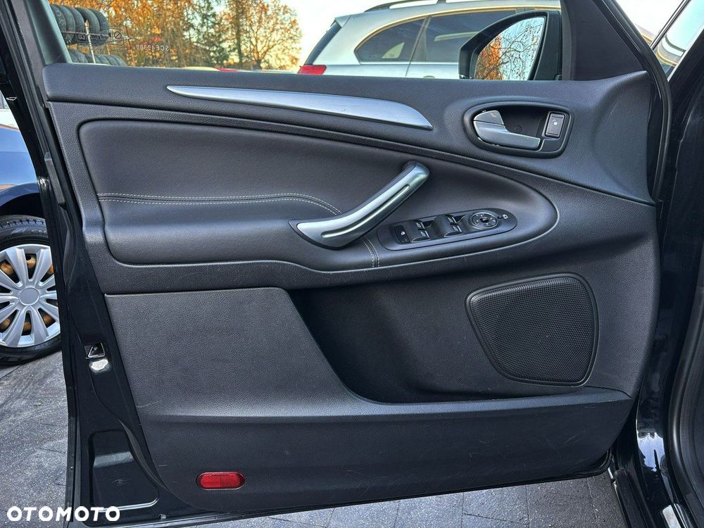 Ford S-Max 2.0 TDCi DPF Titanium X - 6