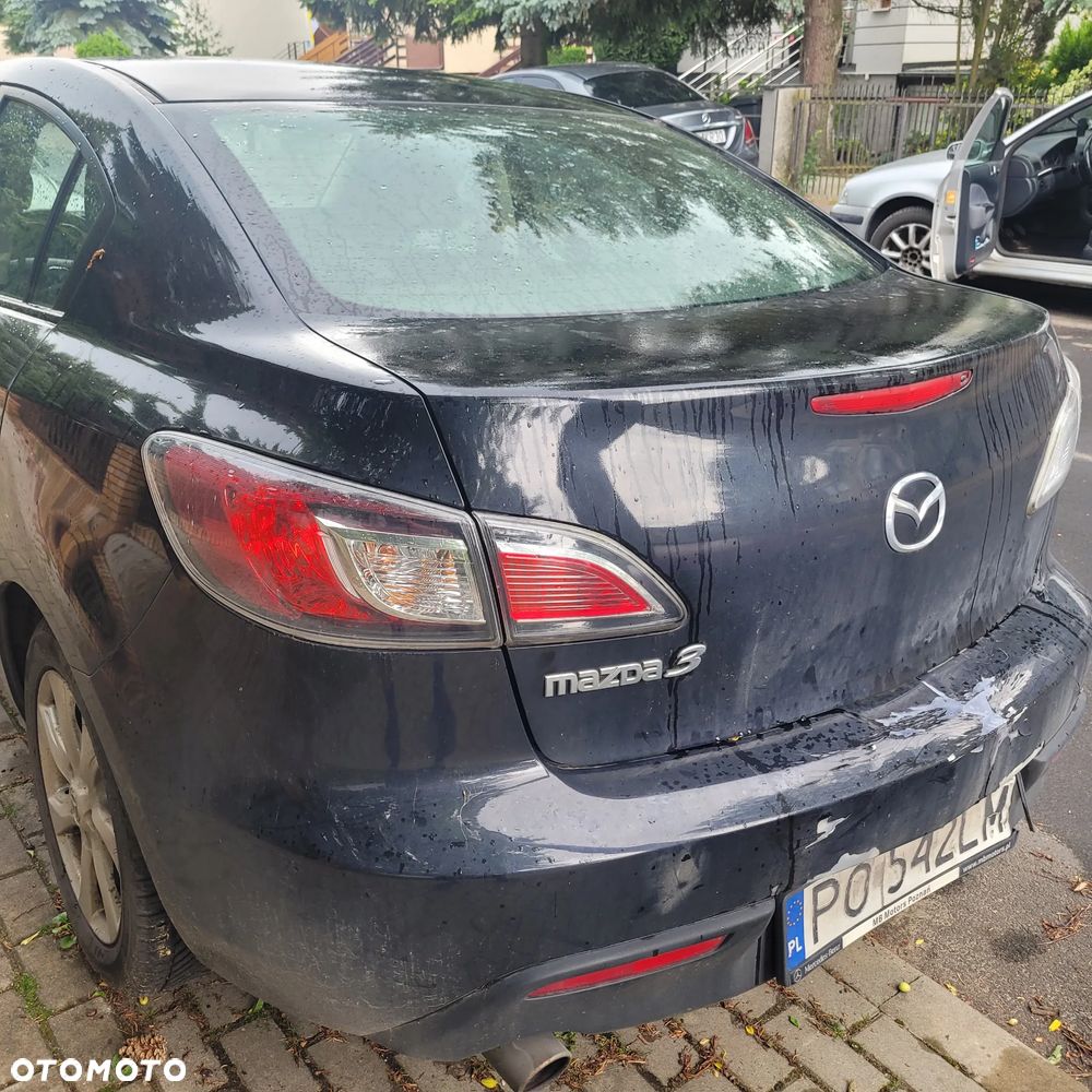 Mazda 3 1.6 Exclusive - 4