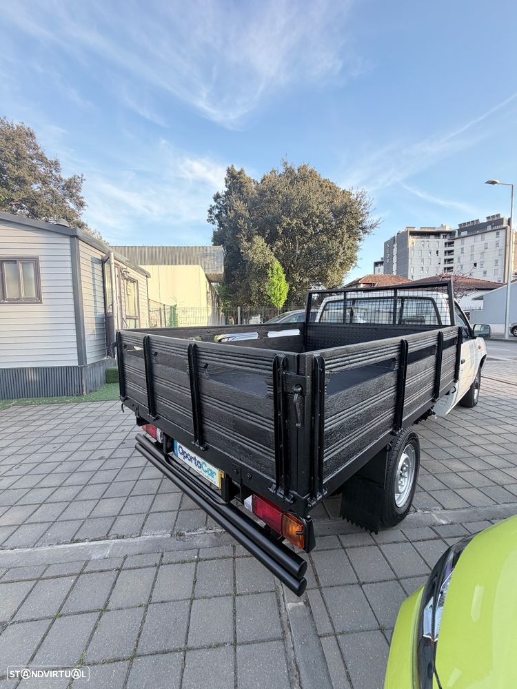 Nissan pick up 2.5 diesel 3 lugares com caixa atraz - 5