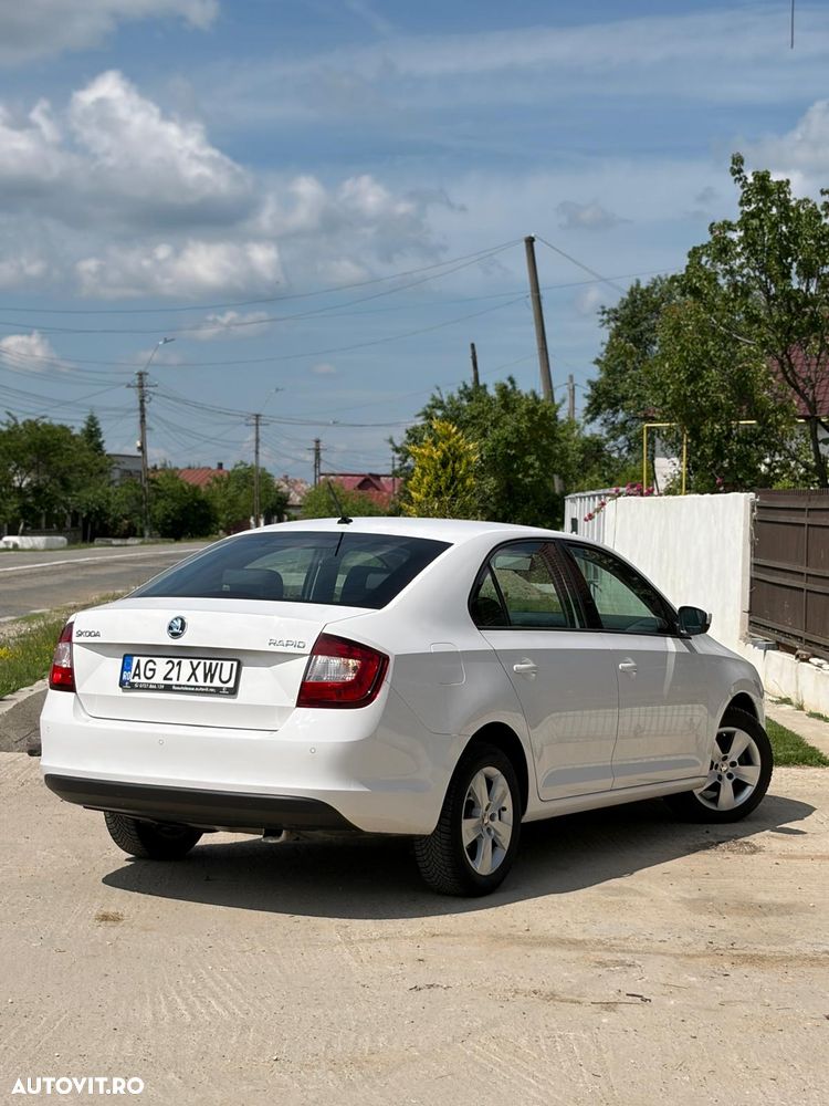 Skoda RAPID 1.4 TDI Active DSG - 8