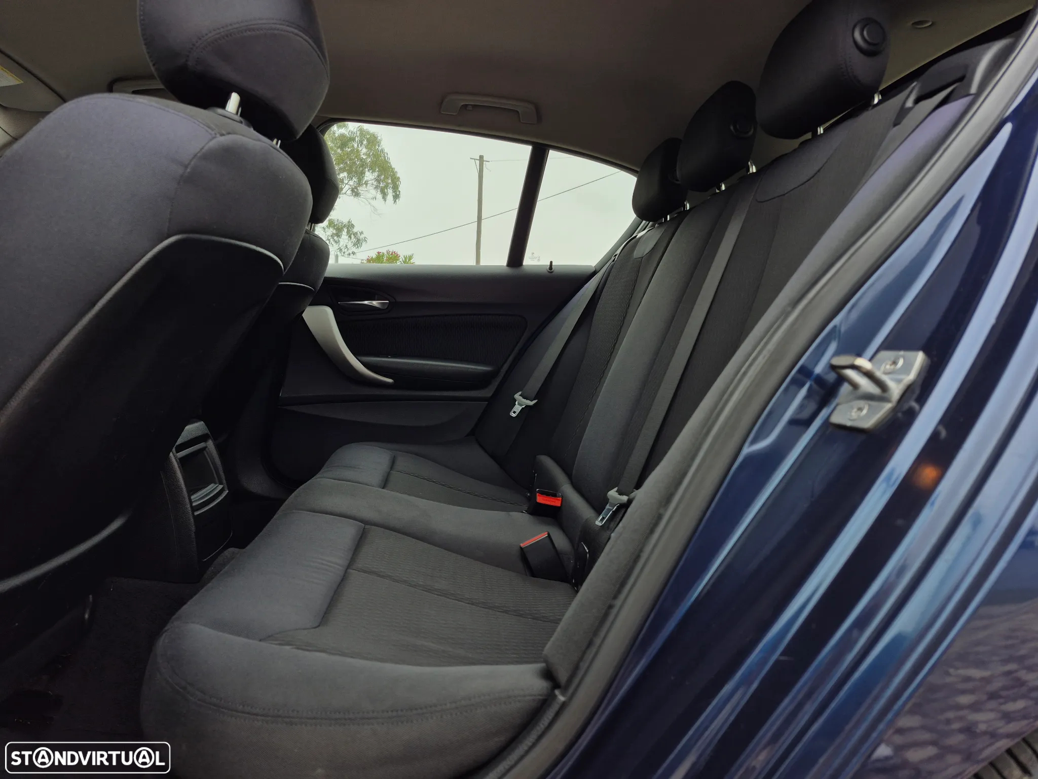 BMW 116 d EfficientDynamics - 13