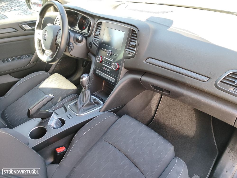 Renault Mégane Sport Tourer 1.5 Blue dCi Limited - 12