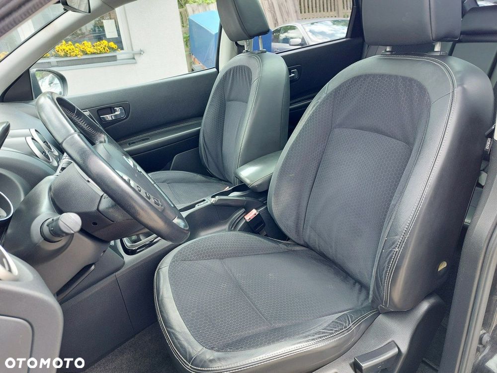 Nissan Qashqai - 12