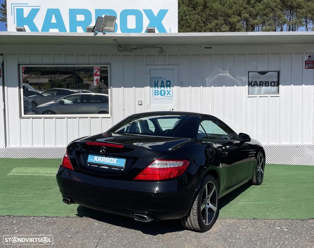Mercedes-Benz SLK 200 (BlueEFFICIENCY) 7G-TRONIC - 8