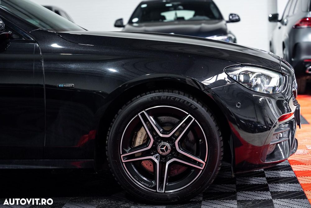 Mercedes-Benz E 300 9G-TRONIC AMG Line - 23