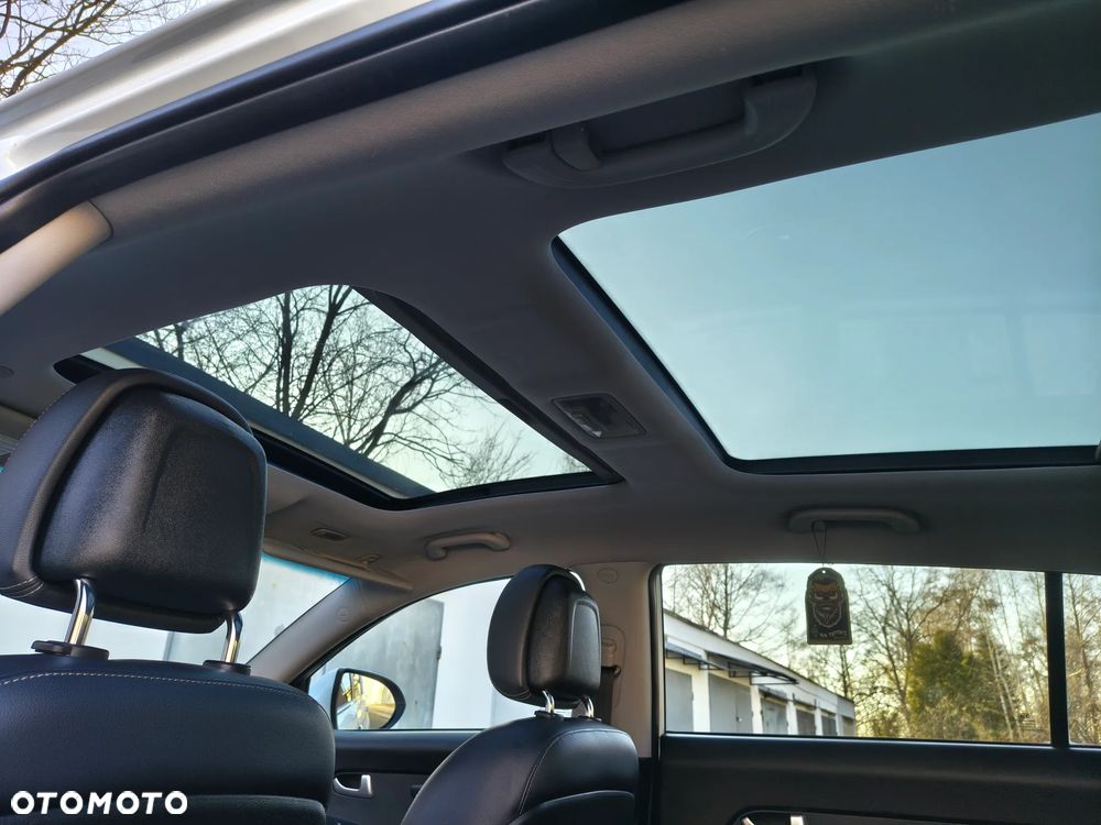 Kia Sportage 1.7 CRDI 2WD Vision - 12