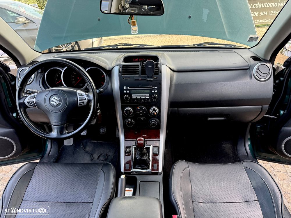 Suzuki Grand Vitara 1.9 DDiS X-Premium - 46