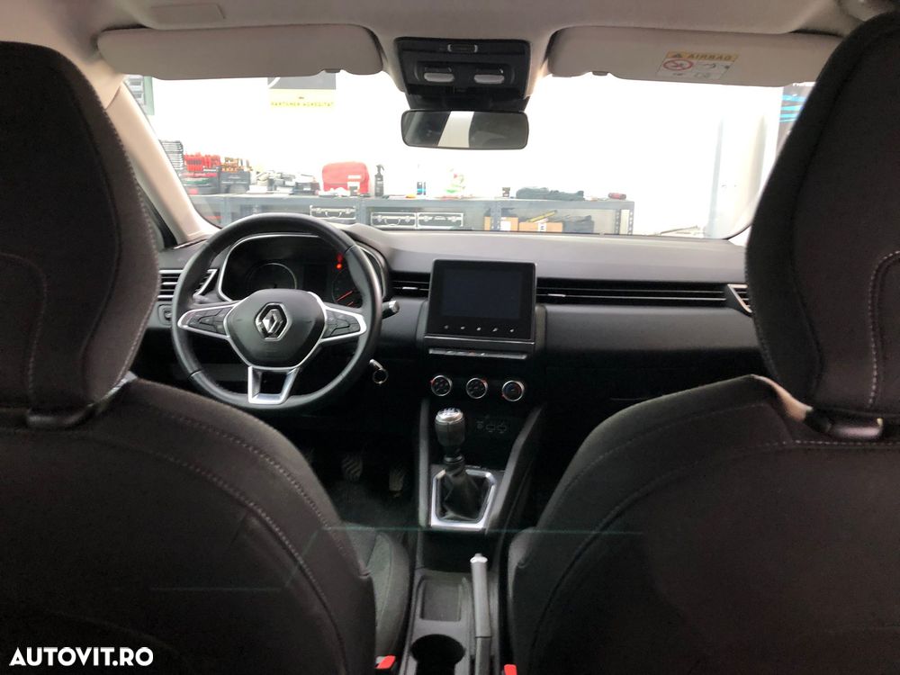 Renault Clio - 7