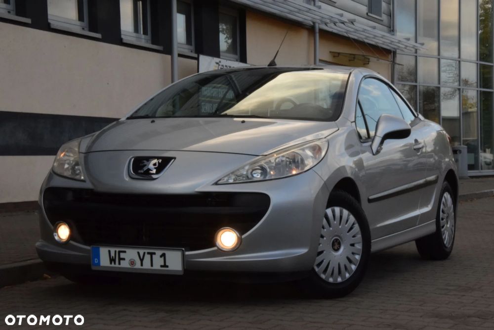 Peugeot 207 - 24