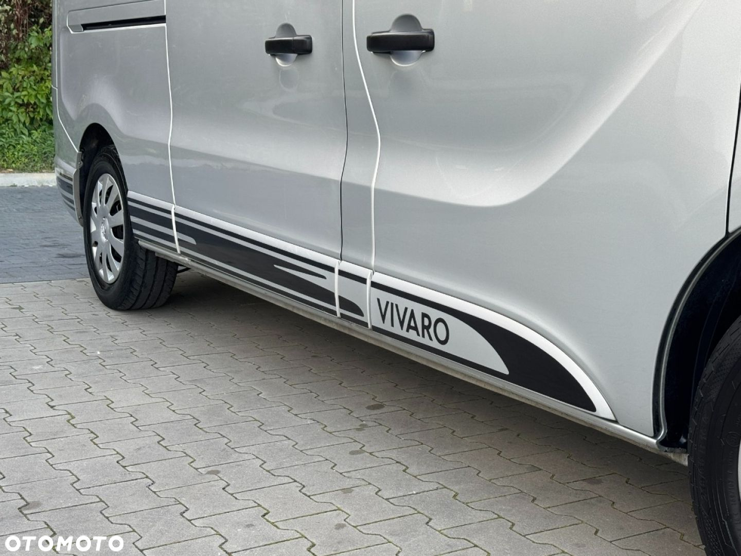 Opel Vivaro - 17