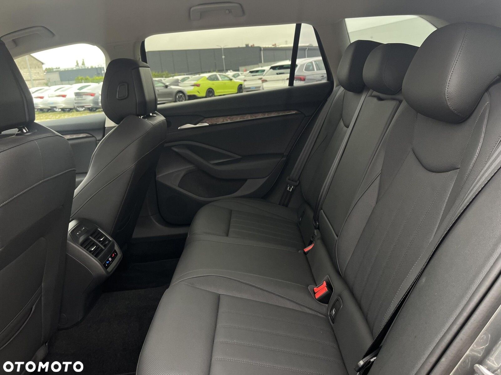 Skoda Superb - 14