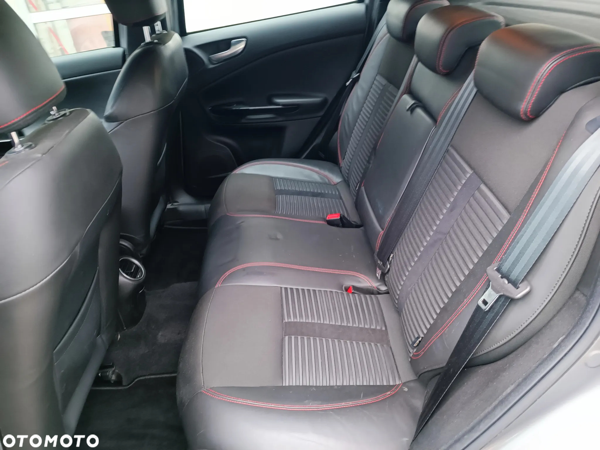 Alfa Romeo Giulietta 2.0 JTDM 16V Turismo - 31