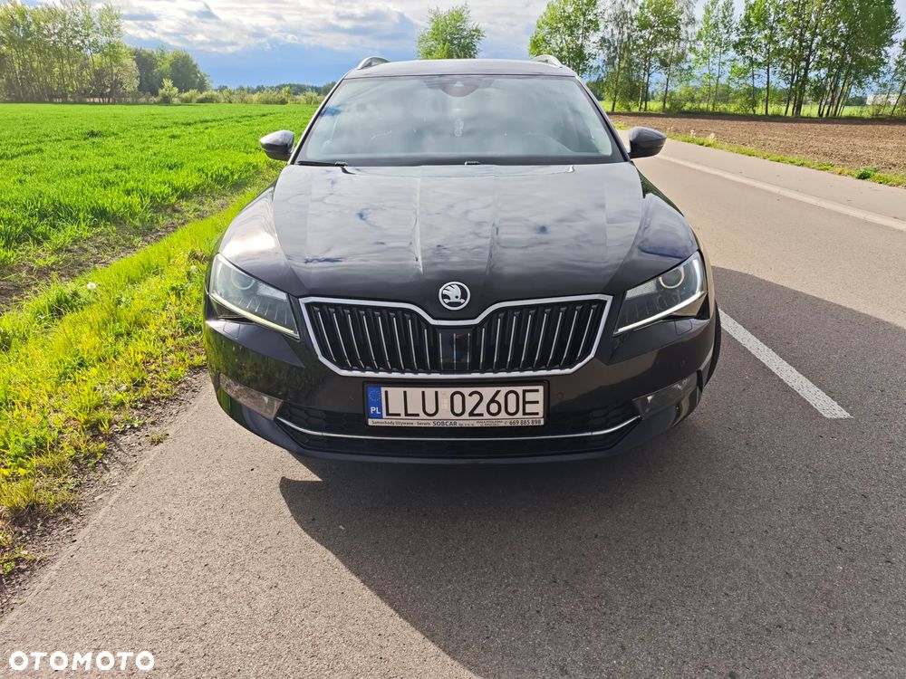 Skoda Superb 2.0 TDI DSG Ambition - 14