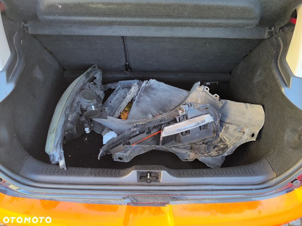 Renault Clio 1.6 Turbo R.S EDC Sport - 17