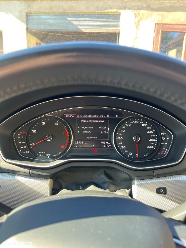 Audi A4 Avant 2.0 TDI S tronic - 23