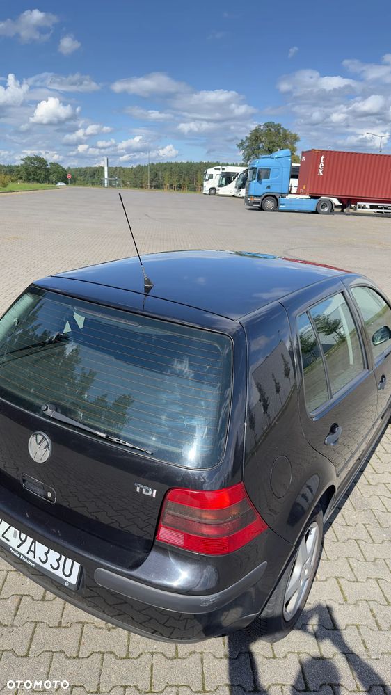 Volkswagen Golf - 9