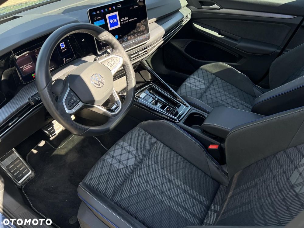 Volkswagen Golf 1.5 eTSI EVO R-Line DSG - 7