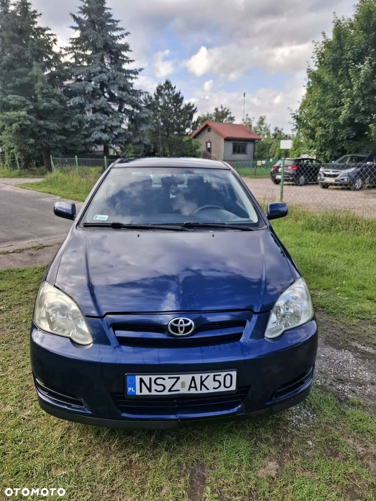 Toyota Corolla - 2