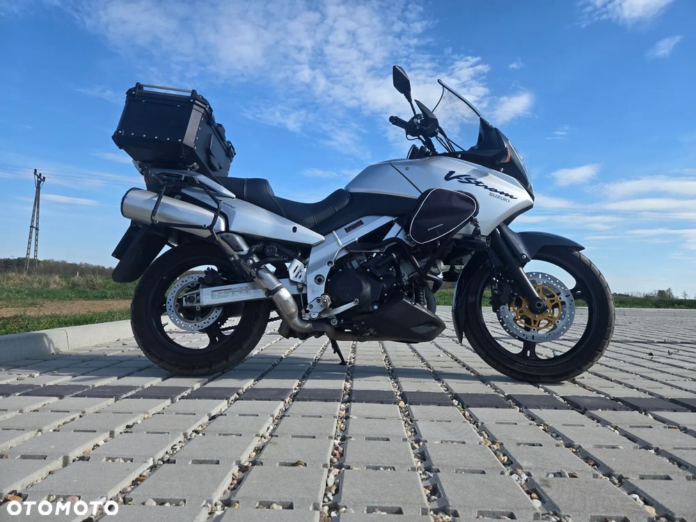 Suzuki V-STROM - 6