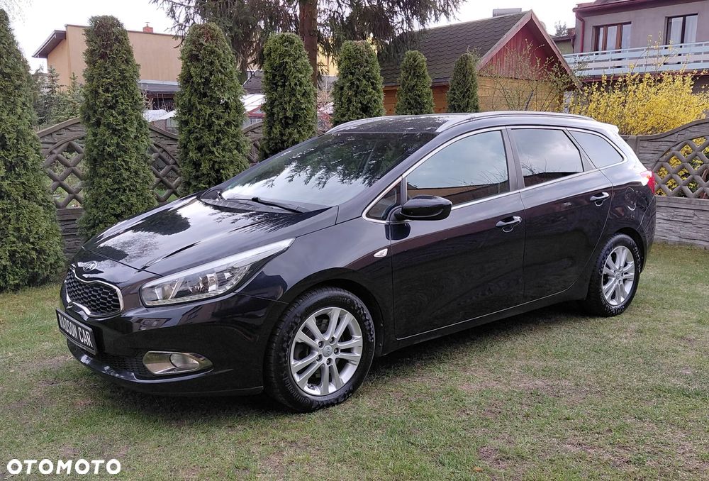 Kia Ceed 1.6 CRDi 128 Platinum Edition - 8